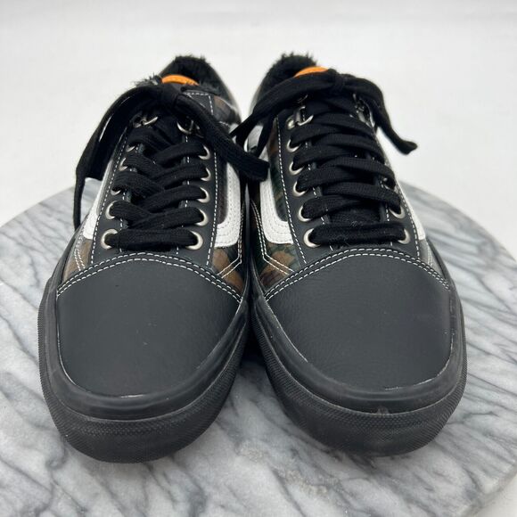 VANS Womens 9 All Weather MTE Old Skool Shoe Black Camo Faux Fur Low Top Lace Up - Picture 3 of 11